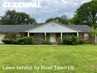 Lawn Maintenance nearby Olive Branch, MS, 