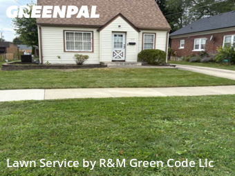 Grass Cutin Elgin,60123,Lawn Care by R&M Green Code Llc, work completed in Dec , 2025