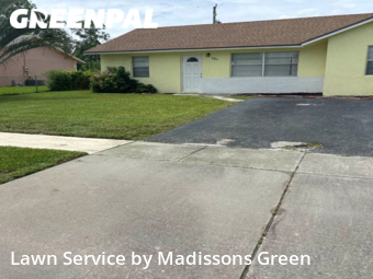 Lawn Cutting nearby Boynton Beach, FL, 
