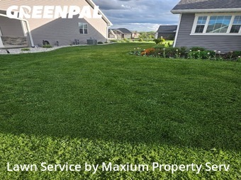 Lawn Mowing nearby De Pere, WI, 
