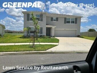 Lawn Mowing Service nearby Wesley Chapel, FL, 