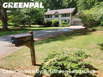 Yard Mowing nearby Lawrenceville, GA, 