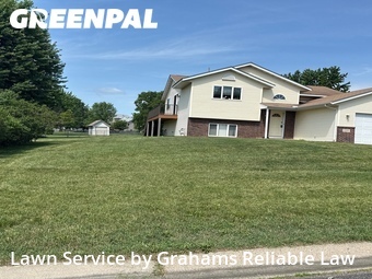 Lawn Cutting nearby Saint Michael, MN, 