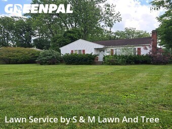 Lawn Maintenance nearby Columbus, OH, 