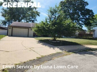Yard Mowing nearby Rockford, IL, 