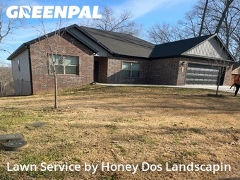 Lawn mowed in Bella Vista, 72715