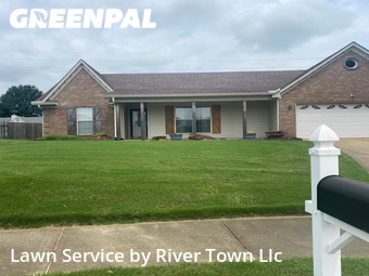 Lawn Care Service nearby Olive Branch, MS, 