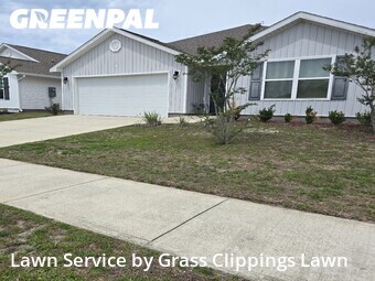 Grass Cutting nearby Callaway, FL, 