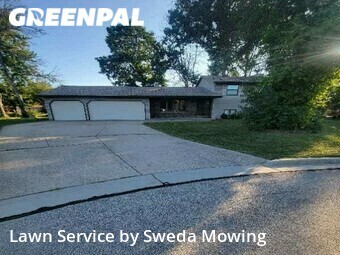 Grass Cut nearby Green Bay, WI, 