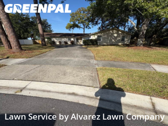 Lawn Servicein Orlando,32810,Yard Mowing by Alvarez Lawn Company, work completed in Nov , 2025