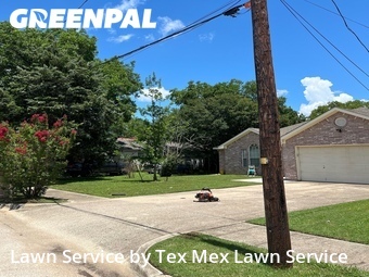 Grass Cut nearby Grand Prairie, TX, 