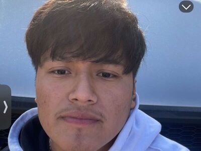 GreenPal customer review profile photo for Rocky Nolasco