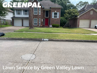 Lawn Mowing nearby Houston, TX, 