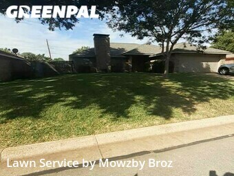 Lawn Mowing Service nearby Arlington, TX, 
