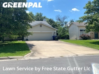 Grass Cut nearby Lawrence, KS, 