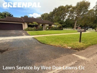 Lawn mowed in Cooper City, 33328