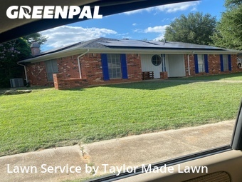 Grass Cut nearby Bedford, TX, 