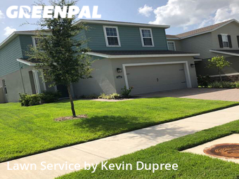 Lawn Mowing nearby Riverview, FL, 