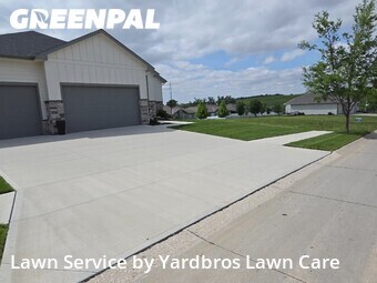 Yard Mowing nearby Omaha, NE, 
