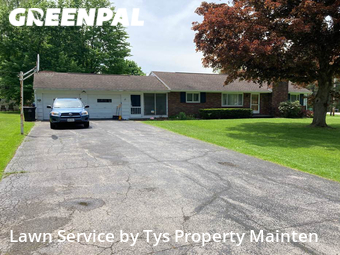 Lawn Maintenance nearby Henrietta, NY, 