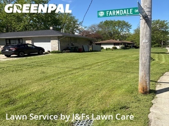 Lawn mowed in Valparaiso, 46383