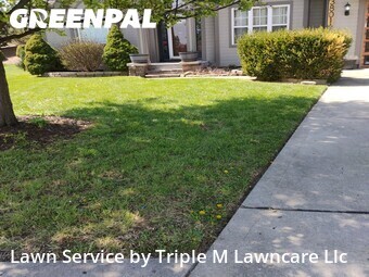 Grass Cutting nearby Gladstone, MO, 