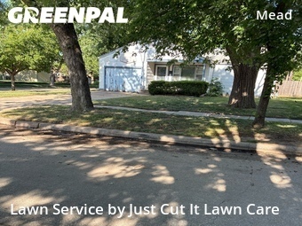 Grass Cutting nearby Wichita, KS, 