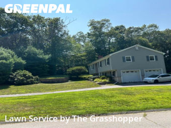 Lawn Maintenance nearby Colchester, CT, 