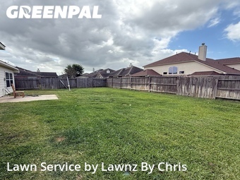 Lawn Cutting nearby Tomball, TX, 
