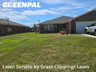 Grass Cutting nearby Lynn Haven, FL, 