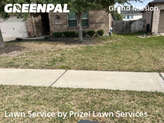 Lawn mowed in Richmond, 77407