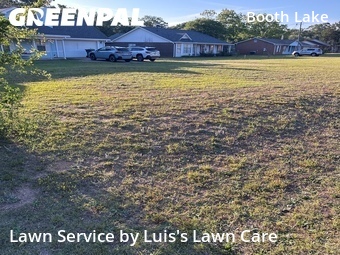 Lawn Care Service nearby Cantonment, FL, 