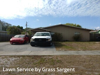 Lawn Mowing Service nearby Clearwater, FL, 