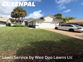 Lawn mowed in Delray Beach, 33445