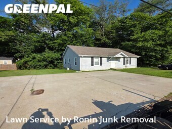 Lawn Care Service nearby Clarksville, TN, 