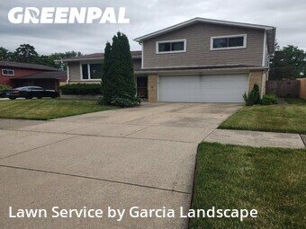 Lawn Mowing Service nearby Des Plaines, IL, 