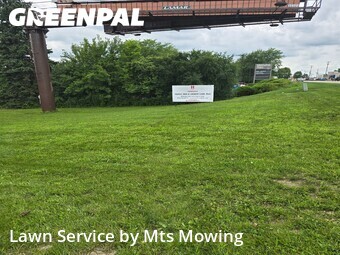 Grass Cut nearby Rockford, IL, 