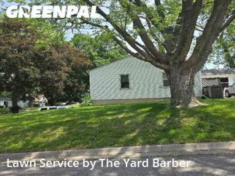 Lawn Care Service nearby Waterloo, IA, 