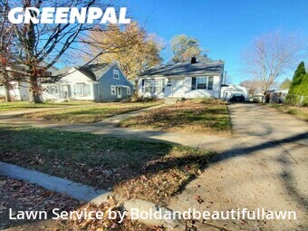 Lawn Mowing nearby Clawson, MI, 