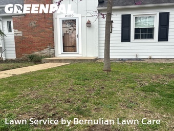 Lawn Mowing nearby Crystal Lake Park, MO, 