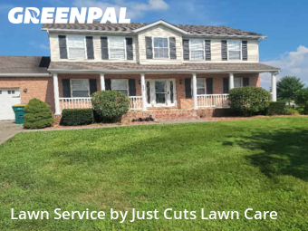 Grass Cutting nearby Lebanon, IL, 