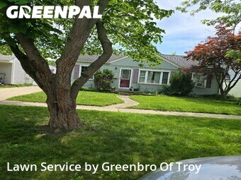 Yard Cutting nearby St. Clair Shores, MI, 