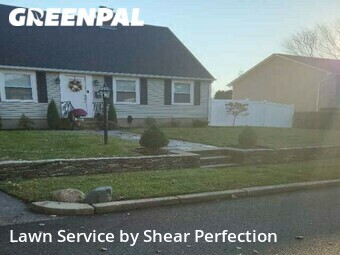 Lawn Maintenance nearby North Providence, RI, 