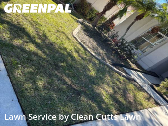 Lawn mowed in Ruskin, 33570