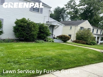 Lawn mowed in Bethesda, 20814