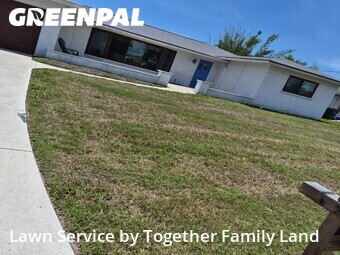 Lawn Service nearby Venice, FL, 