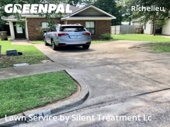 Lawn Care nearby Mobile, AL, 