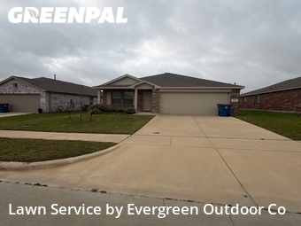 Lawn Mowing nearby Hutchins, TX, 