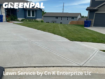 Yard Cutting nearby Bellevue, NE, 