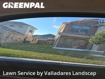Grass Cuttingin Conroe,77304,Lawn Care by Valladares Landscap, work completed in Nov , 2025